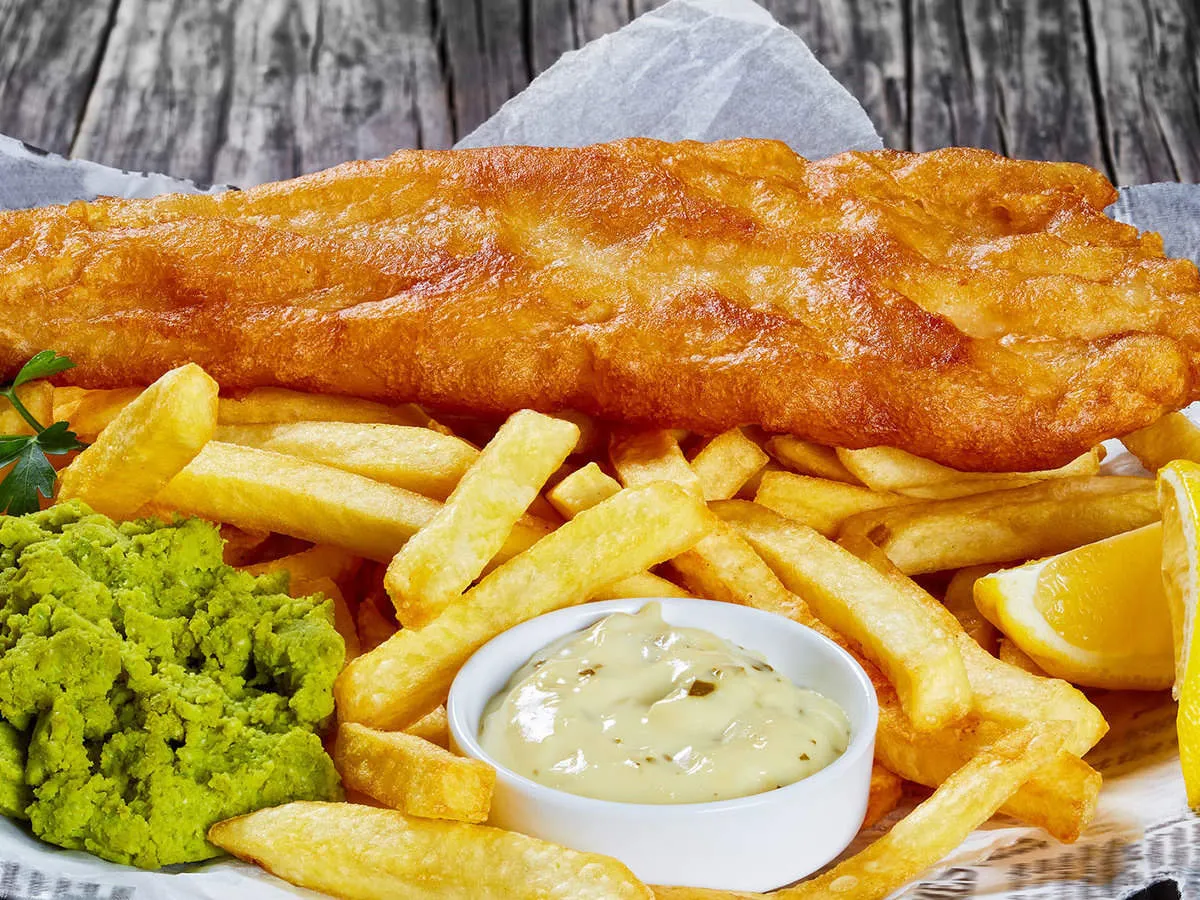 Traditional british Fish & Chips on a plate